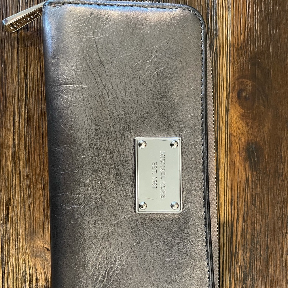 Michael Kors pewter wallet